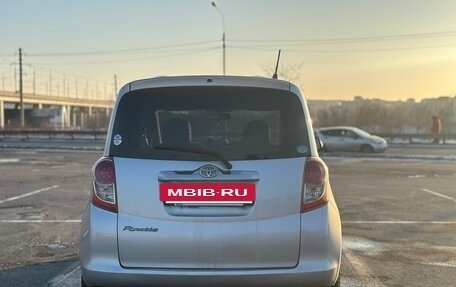 Toyota Ractis I, 2008 год, 610 000 рублей, 3 фотография