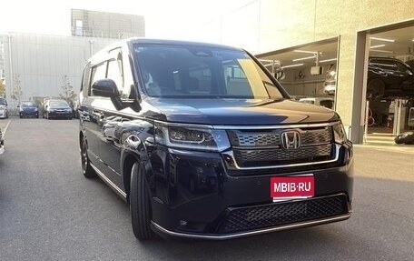 Honda Stepwgn, 2023 год, 2 334 153 рублей, 1 фотография