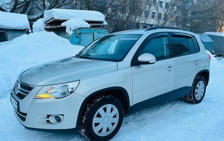 Volkswagen Tiguan I, 2010 год, 799 000 рублей, 11 фотография