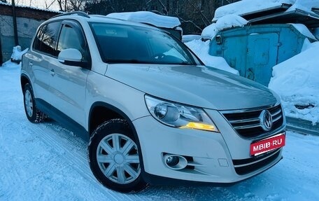Volkswagen Tiguan I, 2010 год, 799 000 рублей, 24 фотография