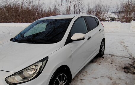 Hyundai Solaris II рестайлинг, 2014 год, 820 000 рублей, 12 фотография