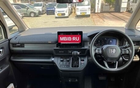 Honda Stepwgn, 2023 год, 2 335 153 рублей, 7 фотография