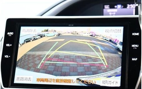 Toyota Voxy III, 2021 год, 1 770 000 рублей, 19 фотография