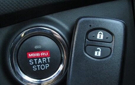 Toyota Wish II, 2017 год, 990 000 рублей, 15 фотография