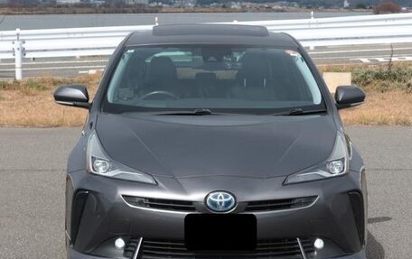 Toyota Prius IV XW50, 2020 год, 1 642 000 рублей, 7 фотография