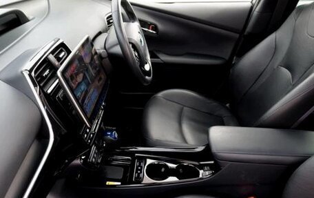 Toyota Prius IV XW50, 2020 год, 1 642 000 рублей, 16 фотография