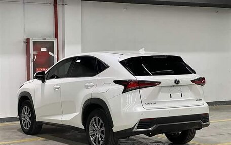 Lexus NX I, 2021 год, 2 960 000 рублей, 4 фотография