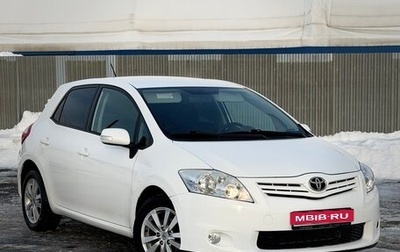 Toyota Auris II, 2012 год, 1 090 000 рублей, 1 фотография