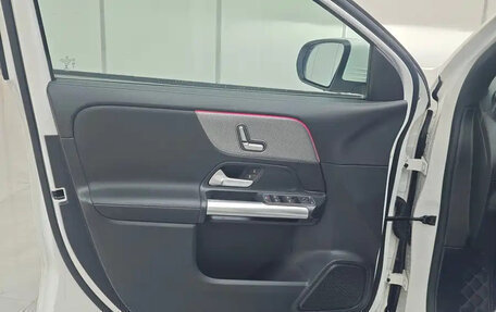 Mercedes-Benz GLA, 2023 год, 2 344 888 рублей, 10 фотография