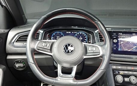 Volkswagen T-Roc I, 2022 год, 2 150 000 рублей, 6 фотография