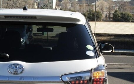 Toyota Wish II, 2017 год, 1 100 000 рублей, 11 фотография