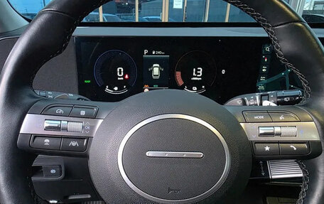 Hyundai Kona, 2023 год, 1 690 777 рублей, 9 фотография