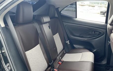 Toyota Yaris Cross, 2021 год, 1 486 000 рублей, 22 фотография