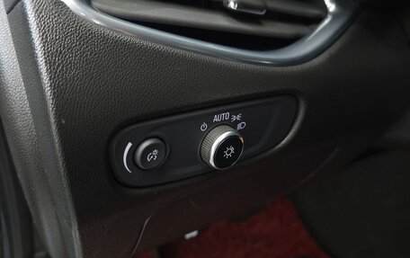 Chevrolet Malibu IX, 2022 год, 1 635 000 рублей, 13 фотография