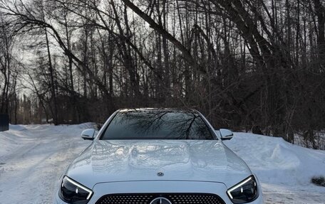 Mercedes-Benz E-Класс, 2020 год, 5 500 000 рублей, 2 фотография