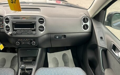 Volkswagen Tiguan I, 2011 год, 999 000 рублей, 18 фотография