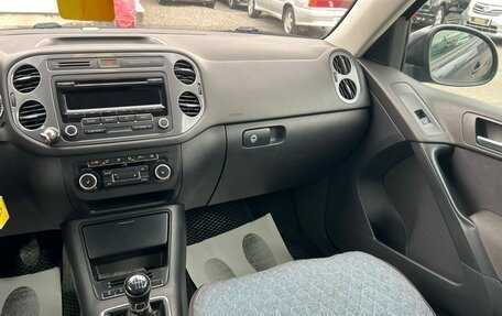 Volkswagen Tiguan I, 2011 год, 999 000 рублей, 16 фотография