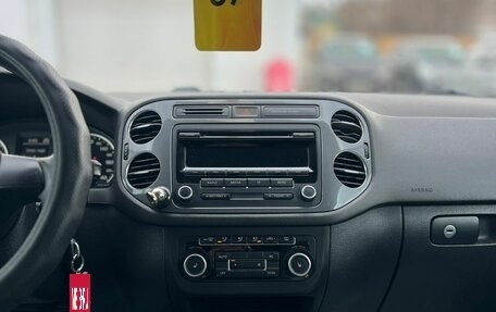 Volkswagen Tiguan I, 2011 год, 999 000 рублей, 19 фотография