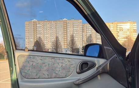 Chevrolet Niva I рестайлинг, 2004 год, 420 000 рублей, 13 фотография