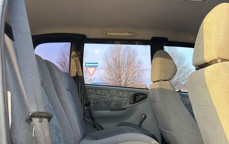 Chevrolet Niva I рестайлинг, 2004 год, 420 000 рублей, 19 фотография