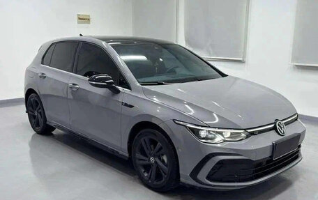 Volkswagen Golf VIII, 2022 год, 1 700 000 рублей, 3 фотография