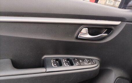 KIA Rio IV, 2021 год, 1 780 000 рублей, 5 фотография