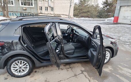 KIA Rio IV, 2021 год, 1 780 000 рублей, 12 фотография