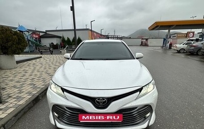 Toyota Camry, 2020 год, 2 350 000 рублей, 1 фотография