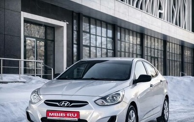 Hyundai Solaris II рестайлинг, 2012 год, 545 000 рублей, 1 фотография