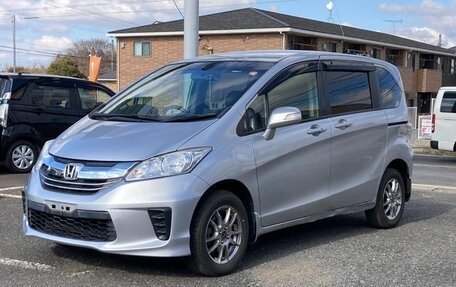 Honda Freed I, 2014 год, 1 040 444 рублей, 1 фотография