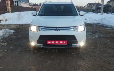 Mitsubishi Outlander III рестайлинг 3, 2014 год, 1 450 000 рублей, 1 фотография