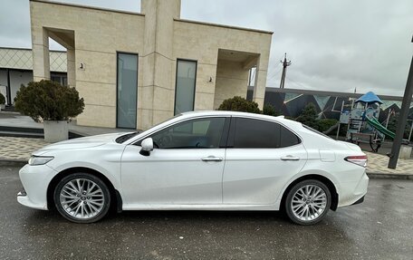 Toyota Camry, 2020 год, 2 350 000 рублей, 5 фотография