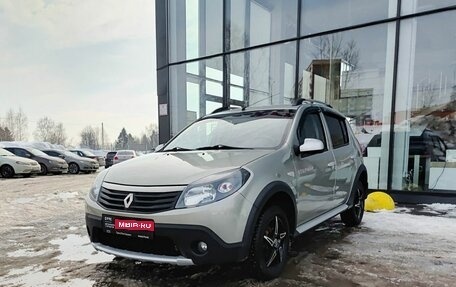 Renault Sandero I, 2014 год, 799 800 рублей, 1 фотография