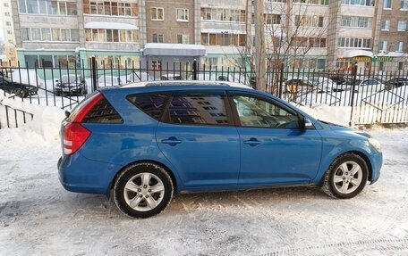 KIA cee'd I рестайлинг, 2011 год, 649 000 рублей, 4 фотография