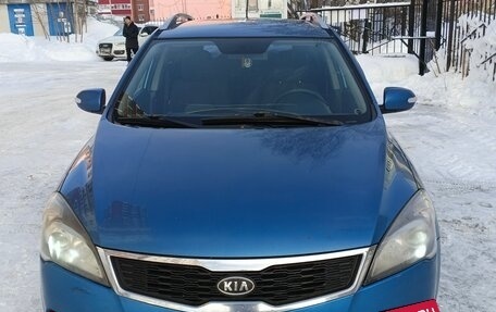 KIA cee'd I рестайлинг, 2011 год, 649 000 рублей, 2 фотография