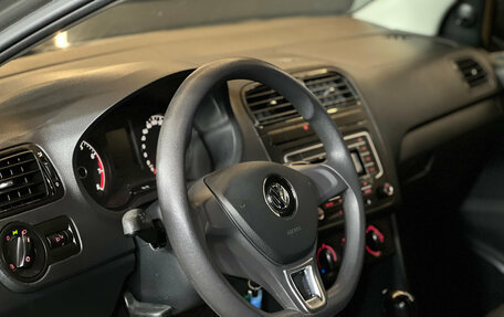 Volkswagen Polo VI (EU Market), 2018 год, 1 230 000 рублей, 7 фотография