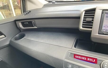 Honda Freed I, 2014 год, 1 040 444 рублей, 20 фотография