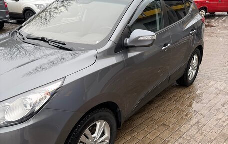 Hyundai ix35 I рестайлинг, 2011 год, 1 050 000 рублей, 3 фотография