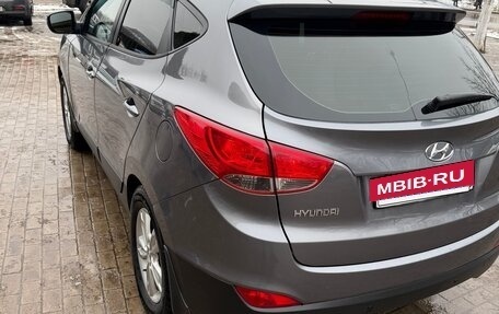 Hyundai ix35 I рестайлинг, 2011 год, 1 050 000 рублей, 4 фотография