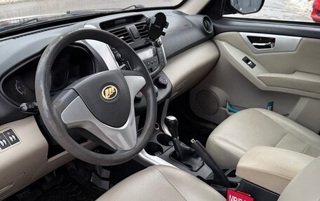 Lifan X60 I рестайлинг, 2013 год, 200 000 рублей, 17 фотография