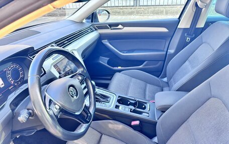 Volkswagen Passat B8 рестайлинг, 2019 год, 2 200 000 рублей, 11 фотография