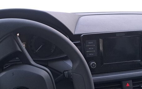 Skoda Rapid II, 2021 год, 1 800 000 рублей, 4 фотография