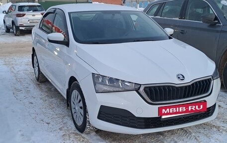 Skoda Rapid II, 2021 год, 1 800 000 рублей, 5 фотография