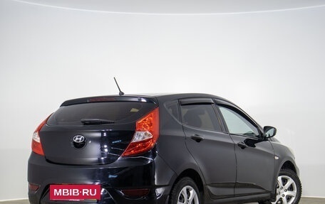 Hyundai Solaris II рестайлинг, 2013 год, 619 000 рублей, 5 фотография