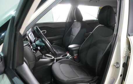 KIA Soul II рестайлинг, 2018 год, 1 649 000 рублей, 10 фотография