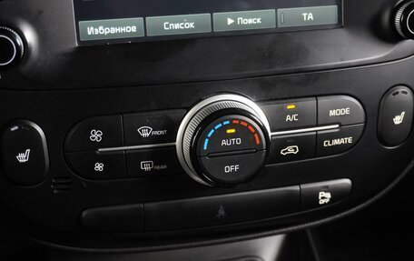 KIA Soul II рестайлинг, 2018 год, 1 649 000 рублей, 19 фотография