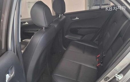 KIA Morning III, 2022 год, 990 000 рублей, 10 фотография