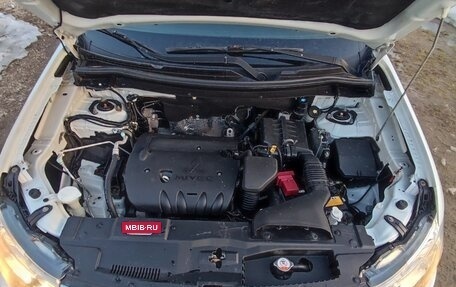 Mitsubishi Outlander III рестайлинг 3, 2014 год, 1 450 000 рублей, 15 фотография