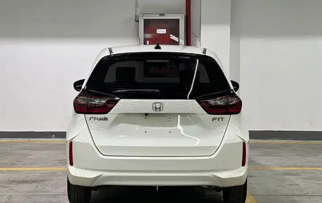 Honda Fit, 2022 год, 949 000 рублей, 4 фотография