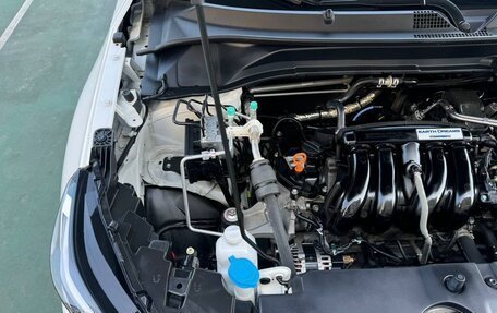 Honda Vezel, 2023 год, 2 320 000 рублей, 19 фотография